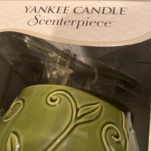 Yankee Candle Scenterpiece Meltcup Warmer - with Timer NEW - Picture 5 of 9